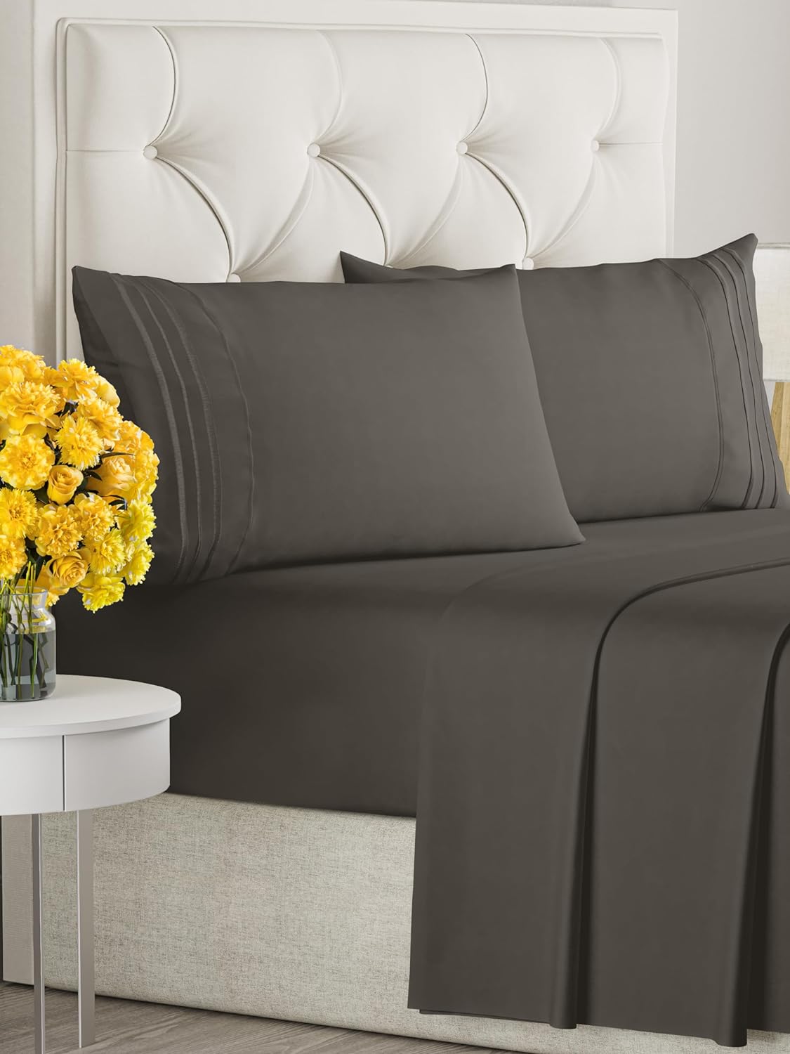 Full Size 4 Piece Sheet Set - Comfy Breathable & Cooling Sheets - Hotel Luxury Bed Sheets for Women & Men - Deep Pockets, Easy-Fit, Extra Soft & Wrinkle Free Sheets - White Oeko-Tex Bed Sheet Set